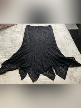 Y2K Black Lace Asymmetrical Handkerchief Hem Skirt XL Whimsigoth Fairy Grunge